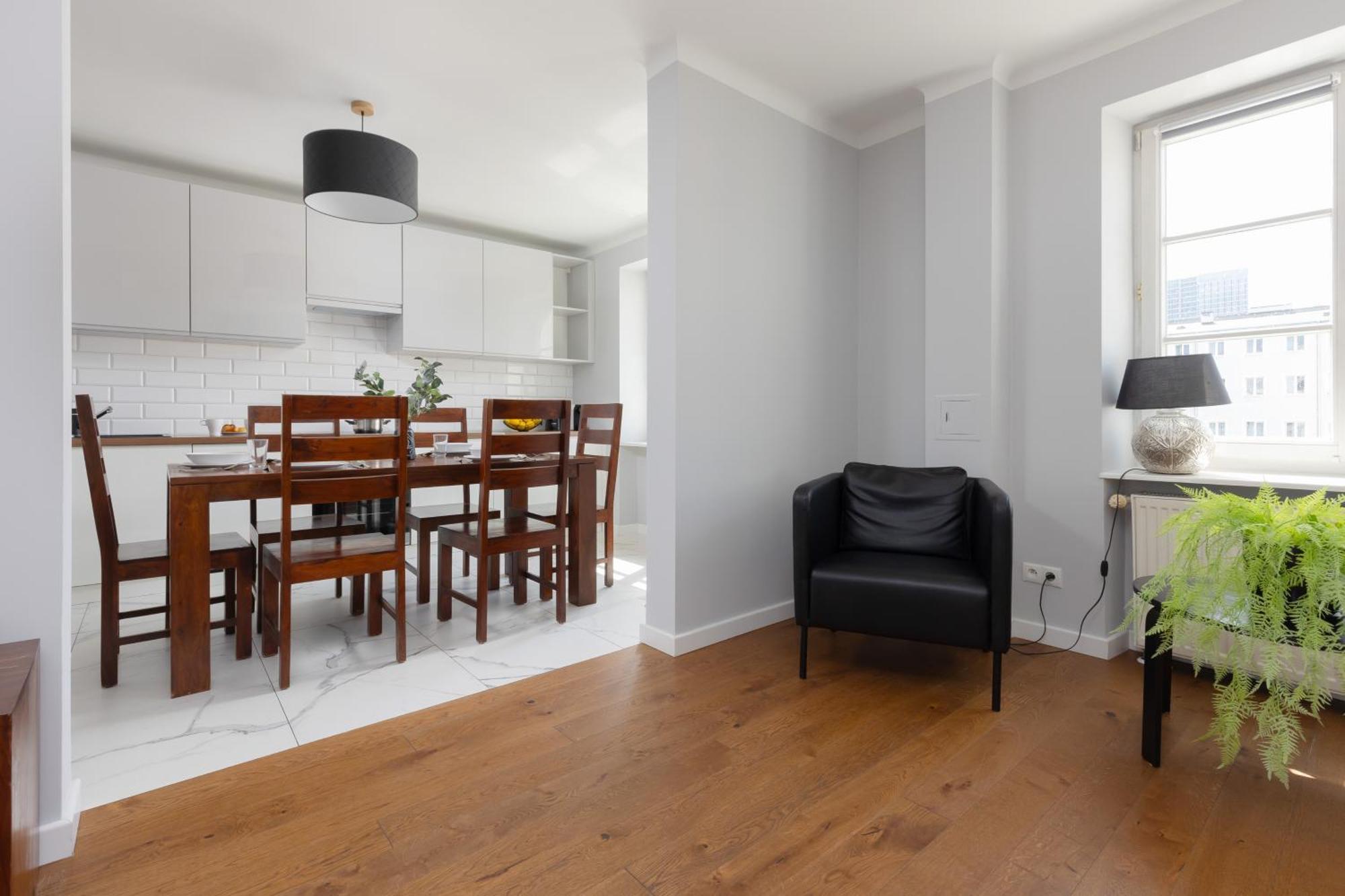 City Center Aparthotel Chmielna By Noclegi Renters Варшава Екстериор снимка